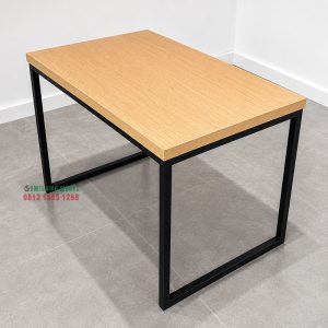 Meja Kaki Besi Minimalis
