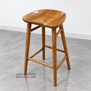 Kursi Bar Kayu Jati